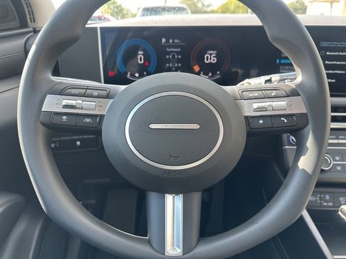 New 2026 Hyundai Tucson SE image 16