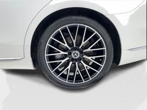 Used 2022 Mercedes-Benz S 500 4MATIC image 12