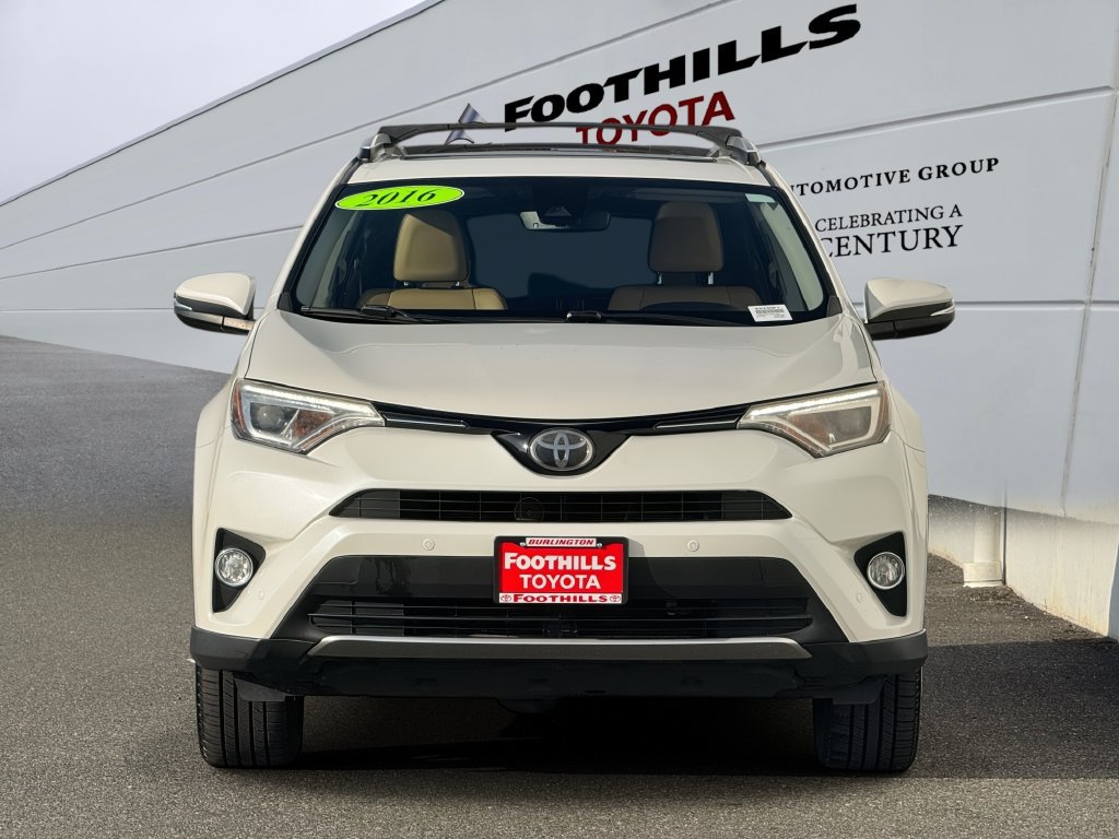 Used 2016 Toyota RAV4 Limited AWD/4WD image 2