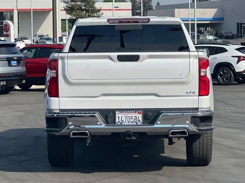 Used 2021 Chevrolet Silverado 1500 LTZ w/ Z71 Off-Road Package image 5
