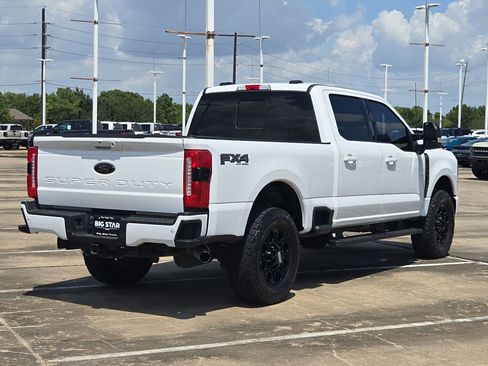 Used 2024 Ford F250 Lariat w/ Black Appearance Package AWD/4WD image 3