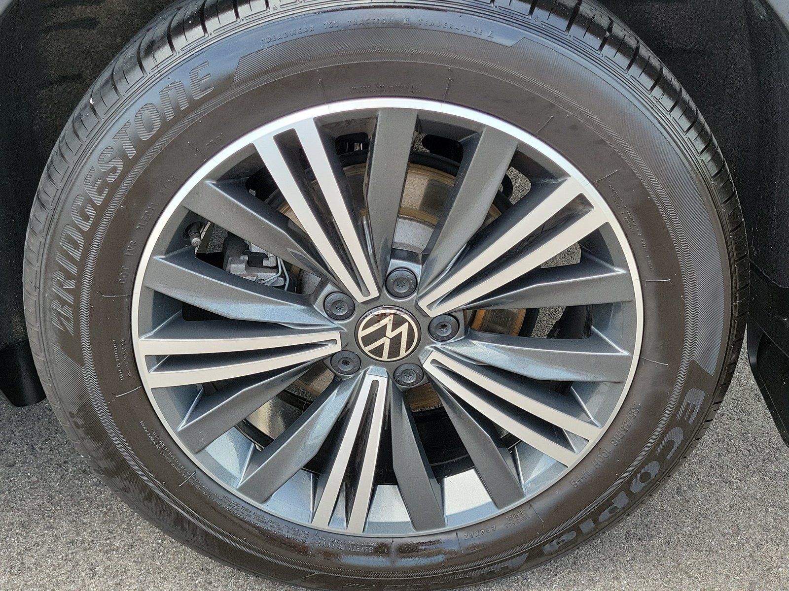Used 2024 Volkswagen Tiguan Wolfsburg Edition w/ MDO Package, Two-Row AWD/4WD image 12