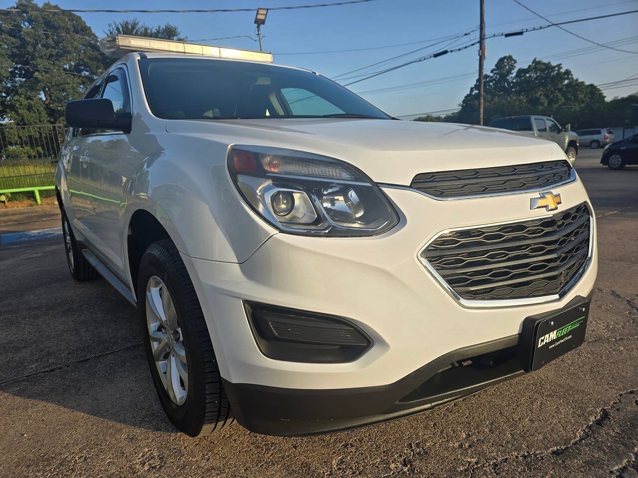 Used 2017 Chevrolet Equinox LS AWD/4WD image 4