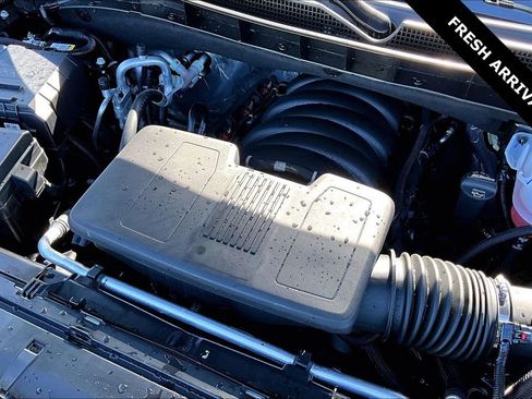 Used 2025 GMC Yukon AT4 w/ Premium Trailering Package image 30