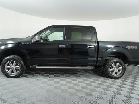 Used 2018 Ford F150 XLT w/ Equipment Group 301A Mid image 4