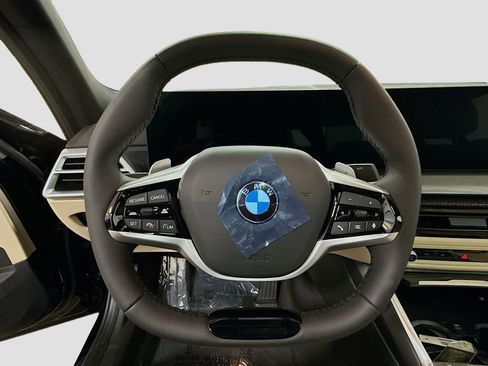 New 2026 BMW 330i Sedan w/ Convenience Package RWD image 6