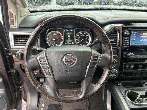 Used 2018 Nissan Titan Platinum Reserve w/ Platinum Utility Package image 21
