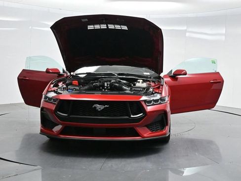 Used 2024 Ford Mustang GT Premium RWD image 43