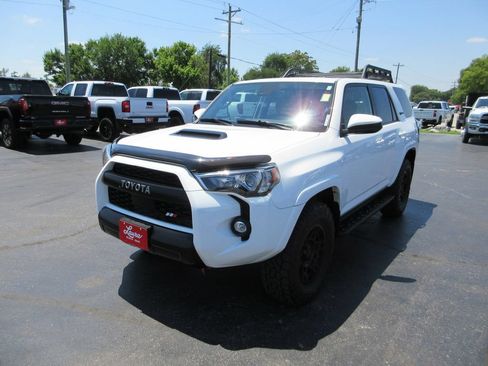 Used 2020 Toyota 4Runner TRD Pro AWD/4WD image 11