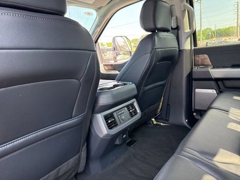 New 2026 Ford F250 Lariat w/ Black Appearance Package AWD/4WD image 19