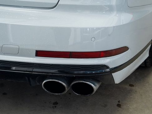 Used 2020 Audi S8 L w/ S8 Executive Package image 29