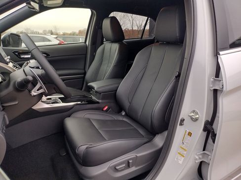 New 2026 Mitsubishi Eclipse Cross SEL image 6