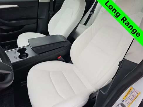 Used 2022 Tesla Model 3 Long Range image 15