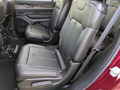 New 2025 Jeep Grand Cherokee L Limited w/ Black Appearance Package image 26