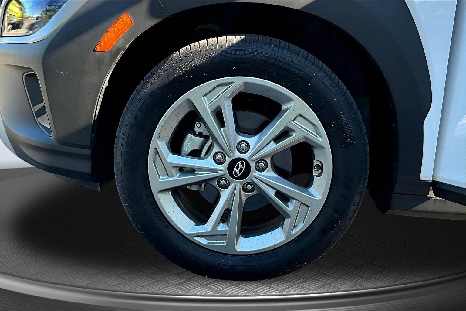 Used 2023 Hyundai Kona SEL FWD image 25