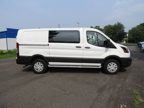 Used 2025 Ford Transit 250 Low Roof w/ Exterior Upgrade Package RWD image 7