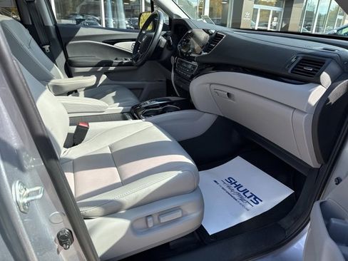 Used 2022 Honda Pilot Touring image 30