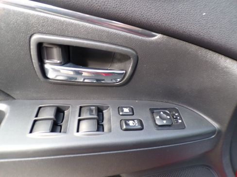 Used 2017 Mitsubishi Outlander Sport ES AWD/4WD image 16