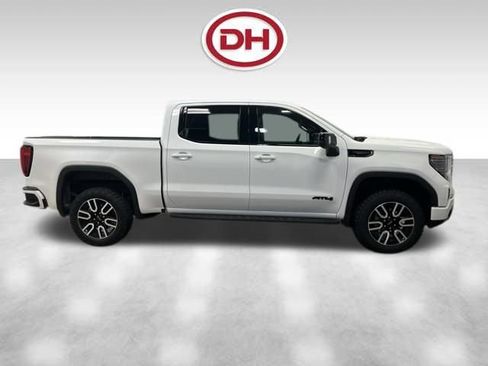 Used 2024 GMC Sierra 1500 AT4 w/ Technology Package image 2