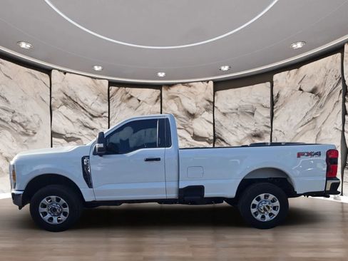 Used 2024 Ford F350 XLT w/ 360-Degree Camera Package image 5