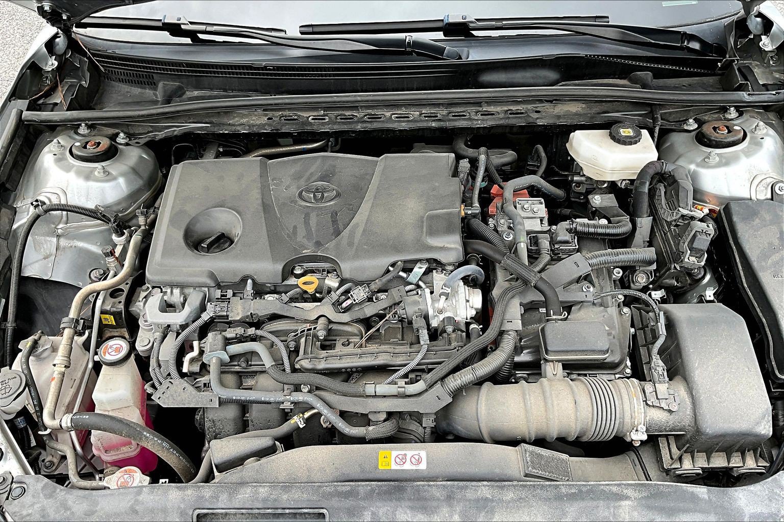 Used 2025 Toyota Camry LE FWD image 26