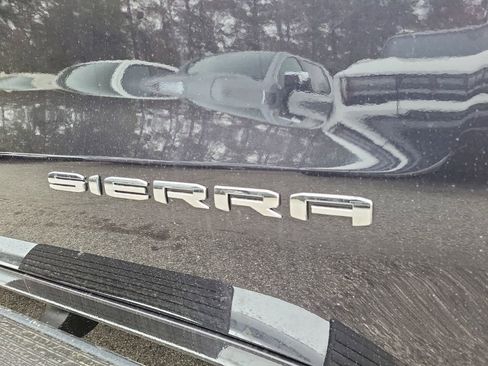 New 2026 GMC Sierra 1500 SLT w/ SLT Premium Plus Package AWD/4WD image 8