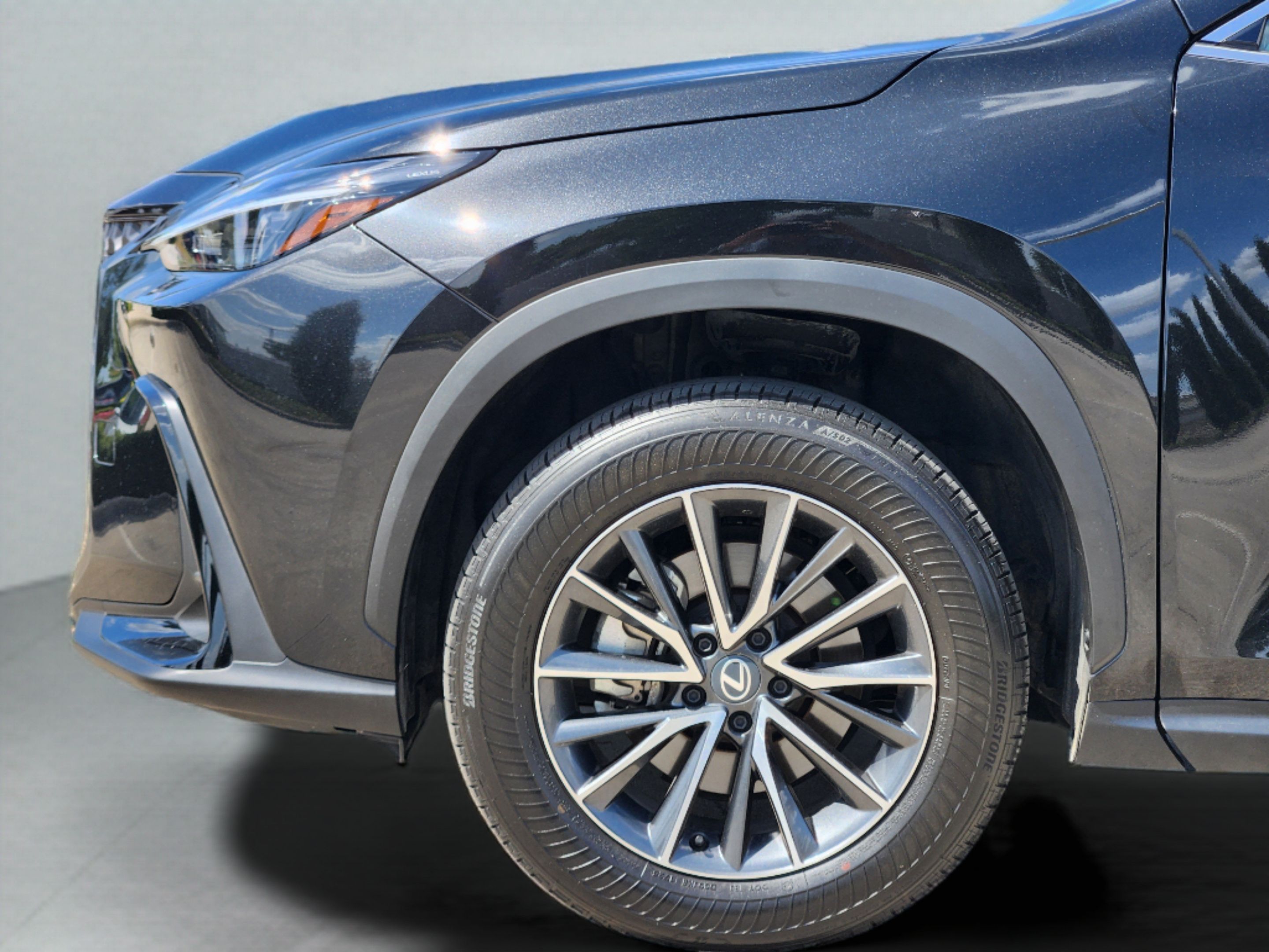 Used 2026 Lexus NX 350 AWD w/ Cold Area Package image 37