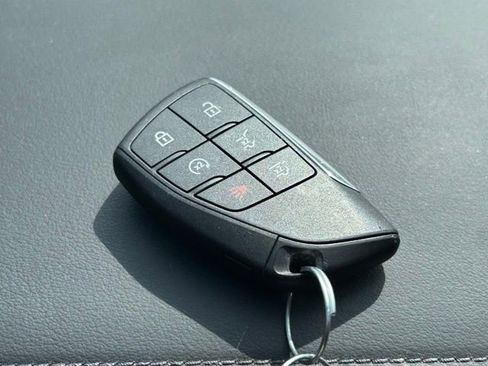 Used 2021 Chevrolet Tahoe Z71 image 18