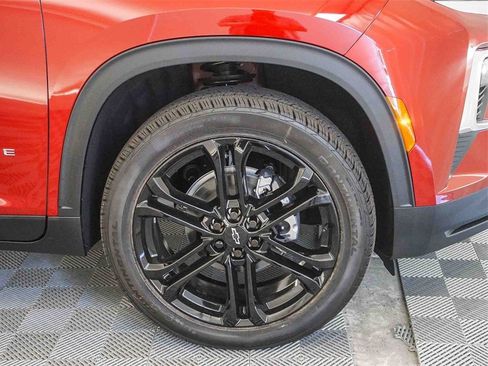 New 2026 Chevrolet Traverse LT w/ LPO, Floor Liner Package image 11