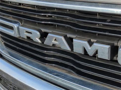 Used 2019 RAM 1500 Big Horn image 12