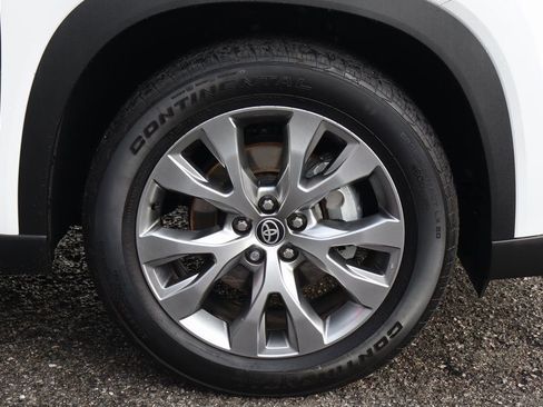 Used 2024 Toyota Grand Highlander AWD image 53
