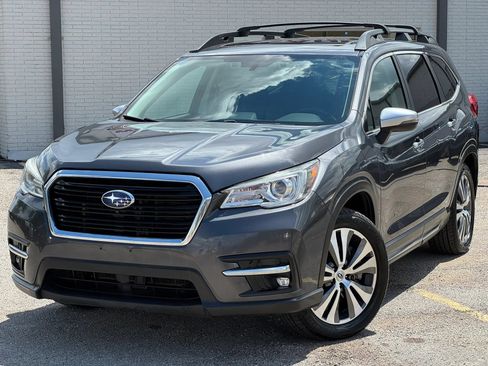 Used 2019 Subaru Ascent Touring AWD/4WD image 2