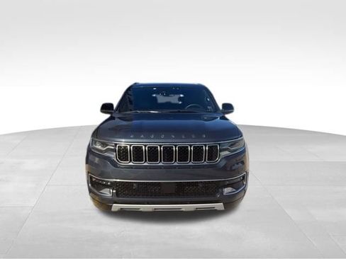 Used 2024 Jeep Wagoneer L Series II w/ Flexible Seating Group image 14