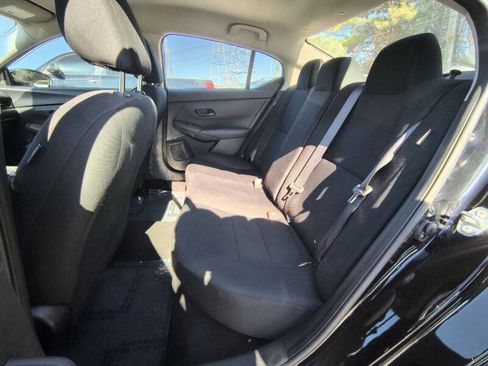 Used 2024 Nissan Sentra S image 11