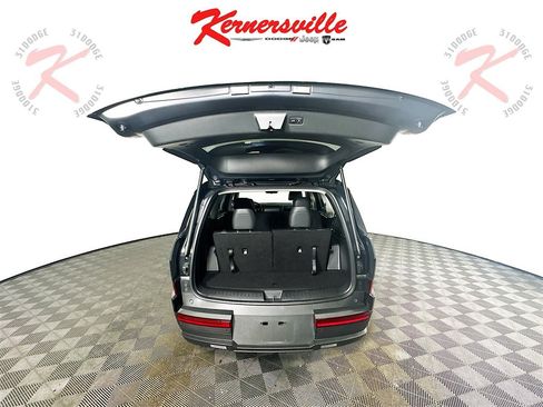 Used 2025 Hyundai Santa Fe SEL image 26