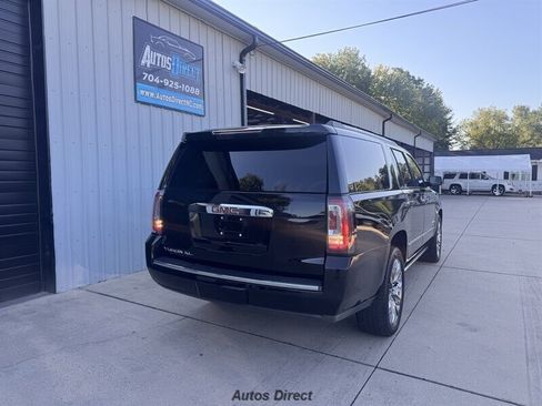 Used 2018 GMC Yukon XL Denali w/ Denali Ultimate Package RWD image 12