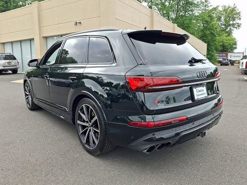 Used 2022 Audi SQ7 Prestige AWD/4WD image 4
