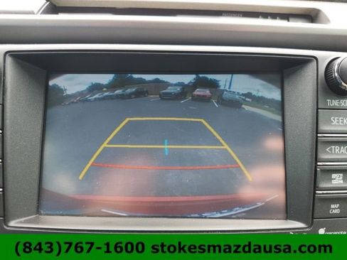 Used 2018 Toyota RAV4 Limited FWD image 39