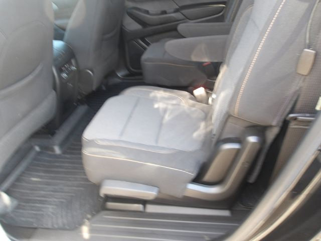 Used 2020 Chevrolet Traverse LT AWD/4WD image 12