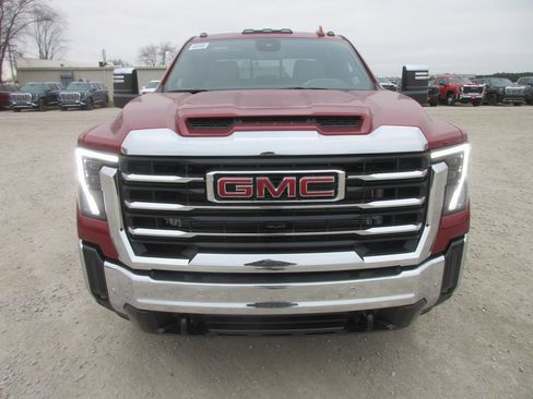 New 2026 GMC Sierra 3500 SLT w/ SLT Premium Package image 12