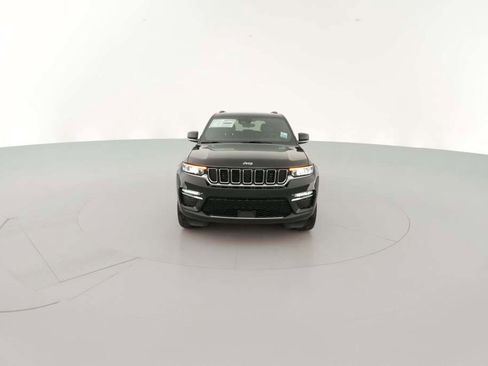 New 2025 Jeep Grand Cherokee Limited w/ Trailer Tow Package image 2