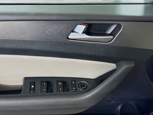 Used 2017 Hyundai Sonata Sport 2.0T image 23