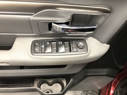 Used 2017 RAM 2500 Big Horn image 16