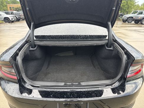 Used 2017 Dodge Charger SE w/ Popular Equipment Group RWD image 29