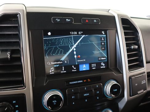 Used 2018 Ford F150 Lariat w/ Equipment Group 502A Luxury image 7