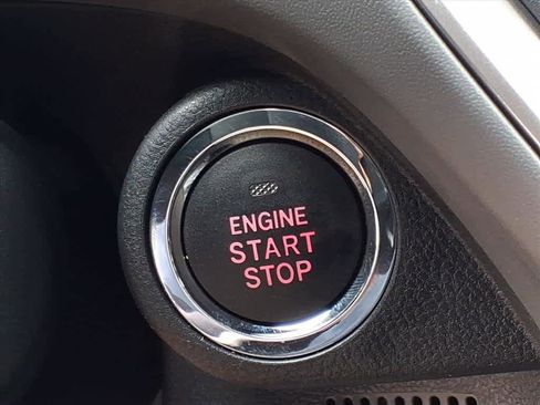 Certified 2025 Subaru Crosstrek 2.0i Premium image 39