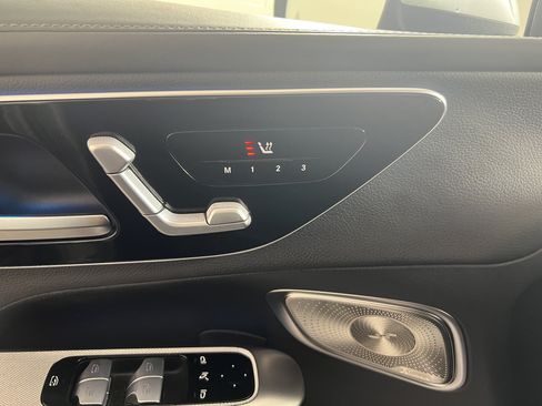 Used 2023 Mercedes-Benz GLC 300 4MATIC image 21
