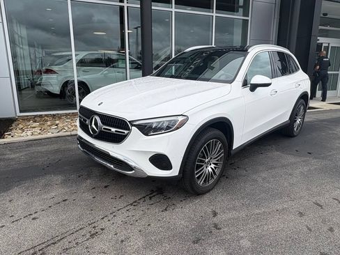 Certified 2023 Mercedes-Benz GLC 300 4MATIC image 2