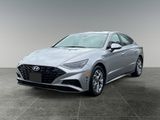Used 2023 Hyundai Sonata SEL w/ Preferred Accessory Package image 3