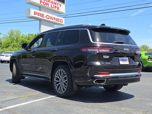 Used 2023 Jeep Grand Cherokee L Summit AWD/4WD image 27